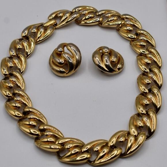 Chunky Gold Tone Set Necklace Earrings 1980s- 90s Vintage - Picture 1 of 7